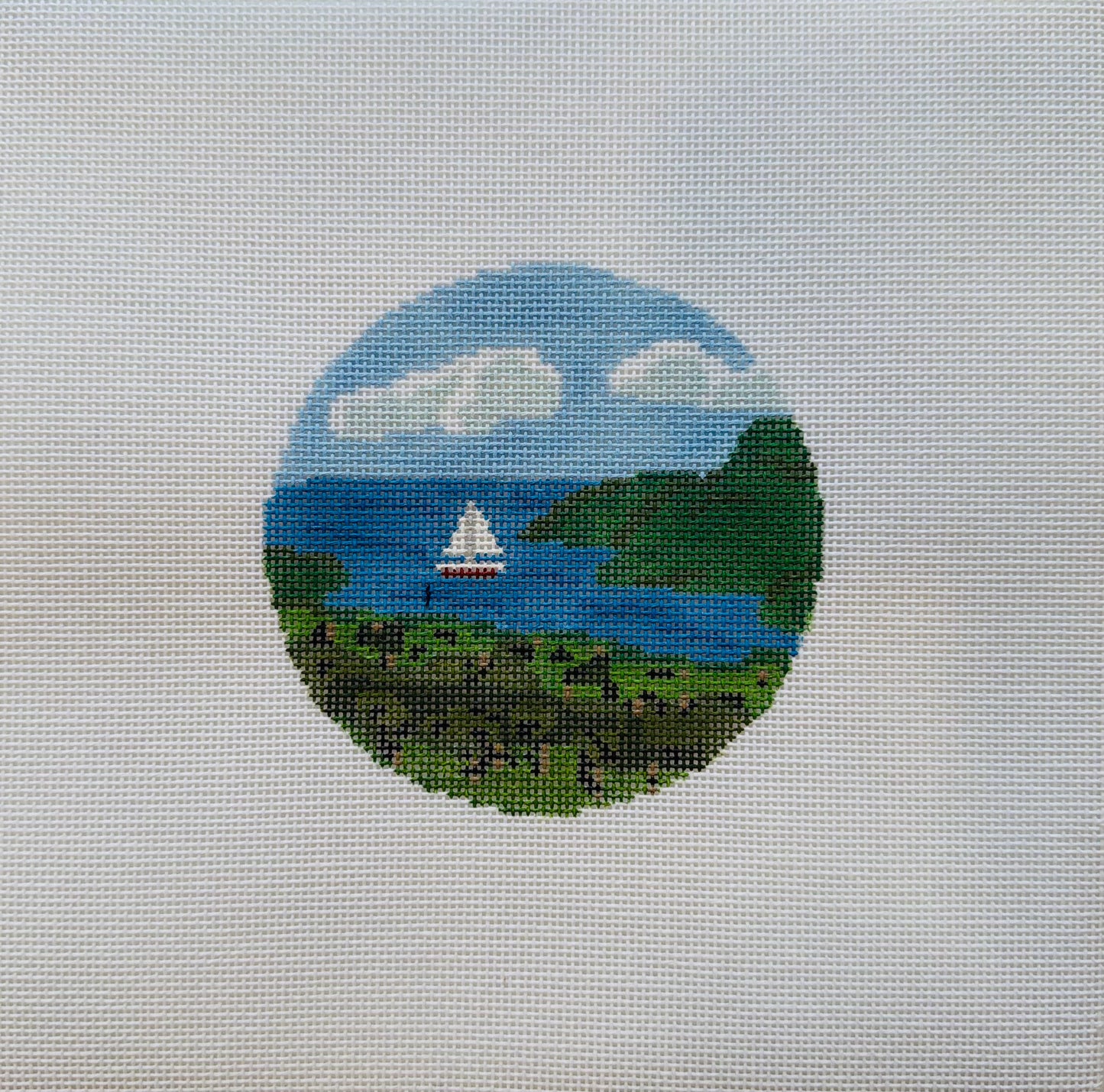 PREORDER: Vineyard Lake Round
