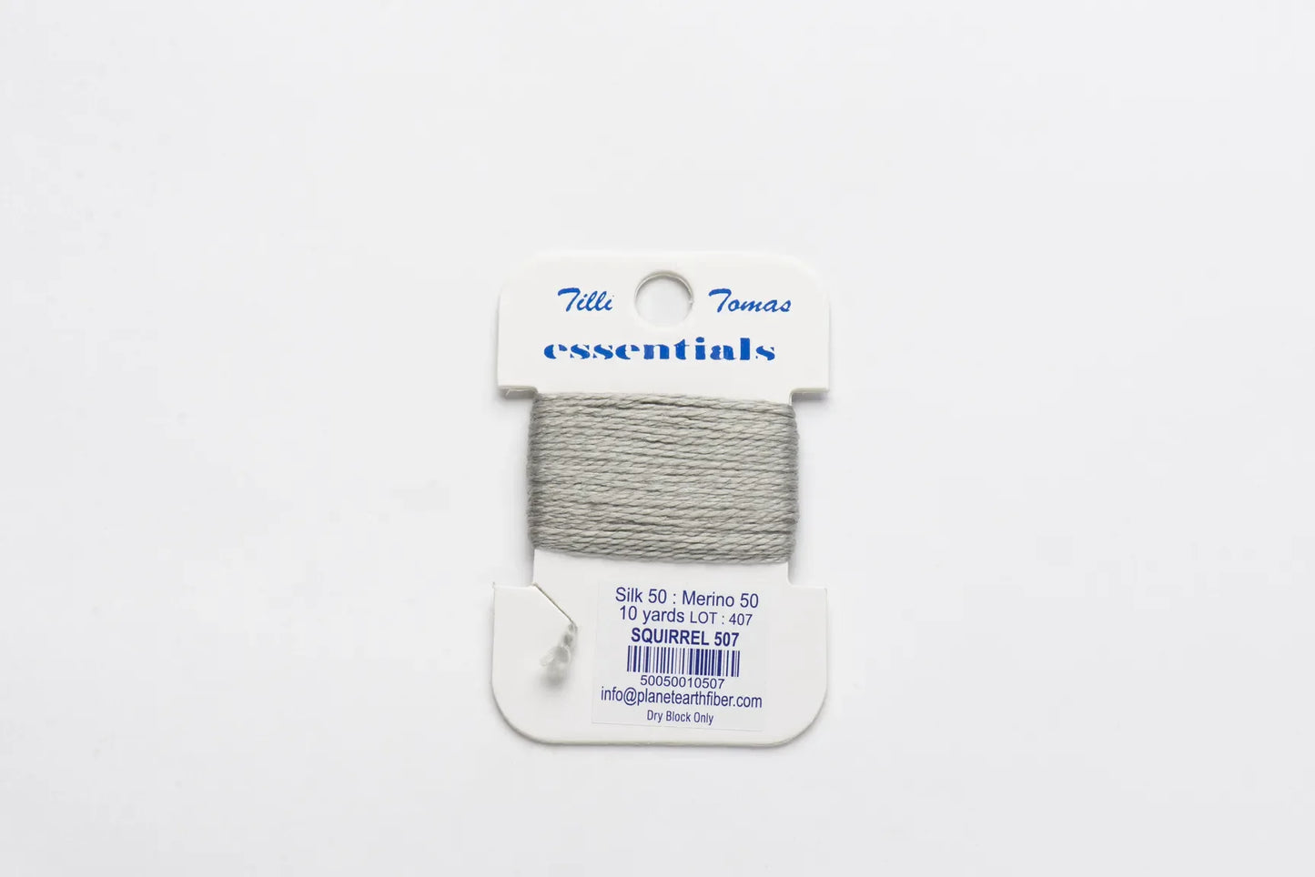 Essentials Card 507 Squirrel