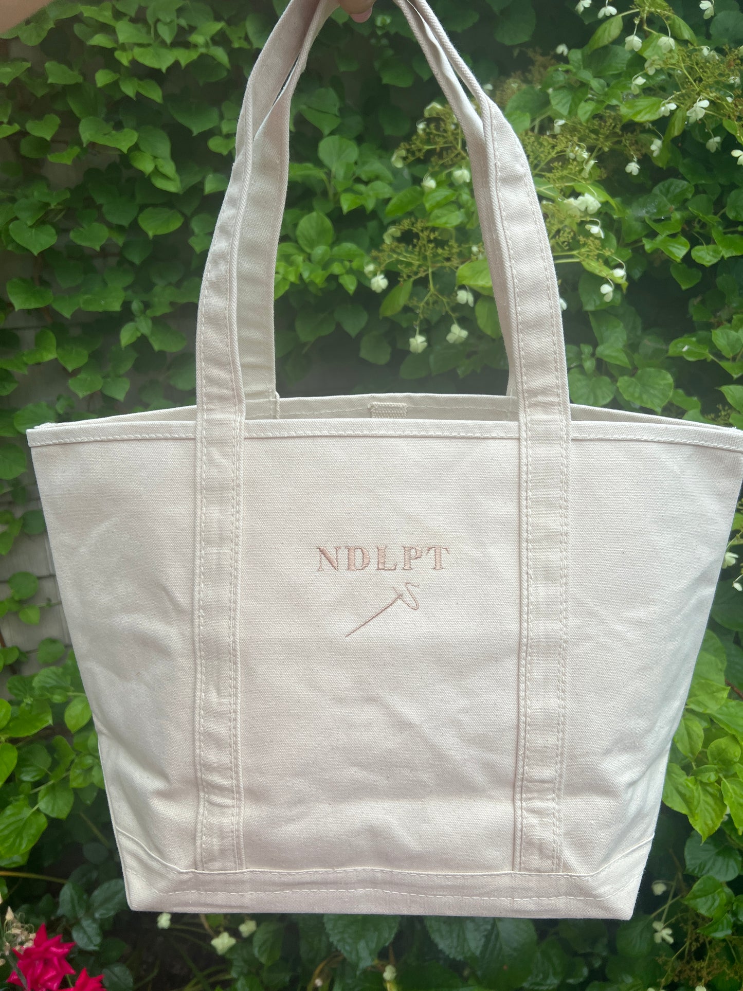 Large NDLPT neutral tote