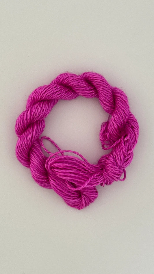 Moondrake Silky, Electric Berry