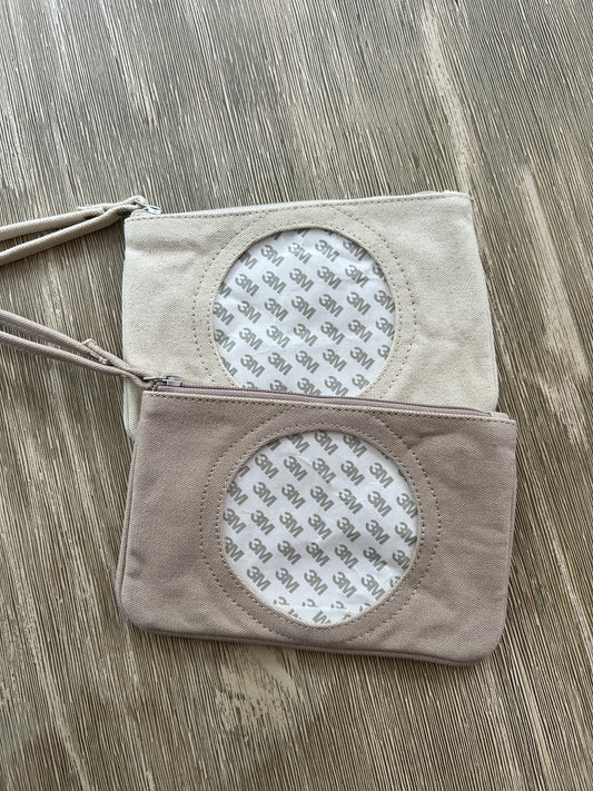 Self-finishing canvas clutch