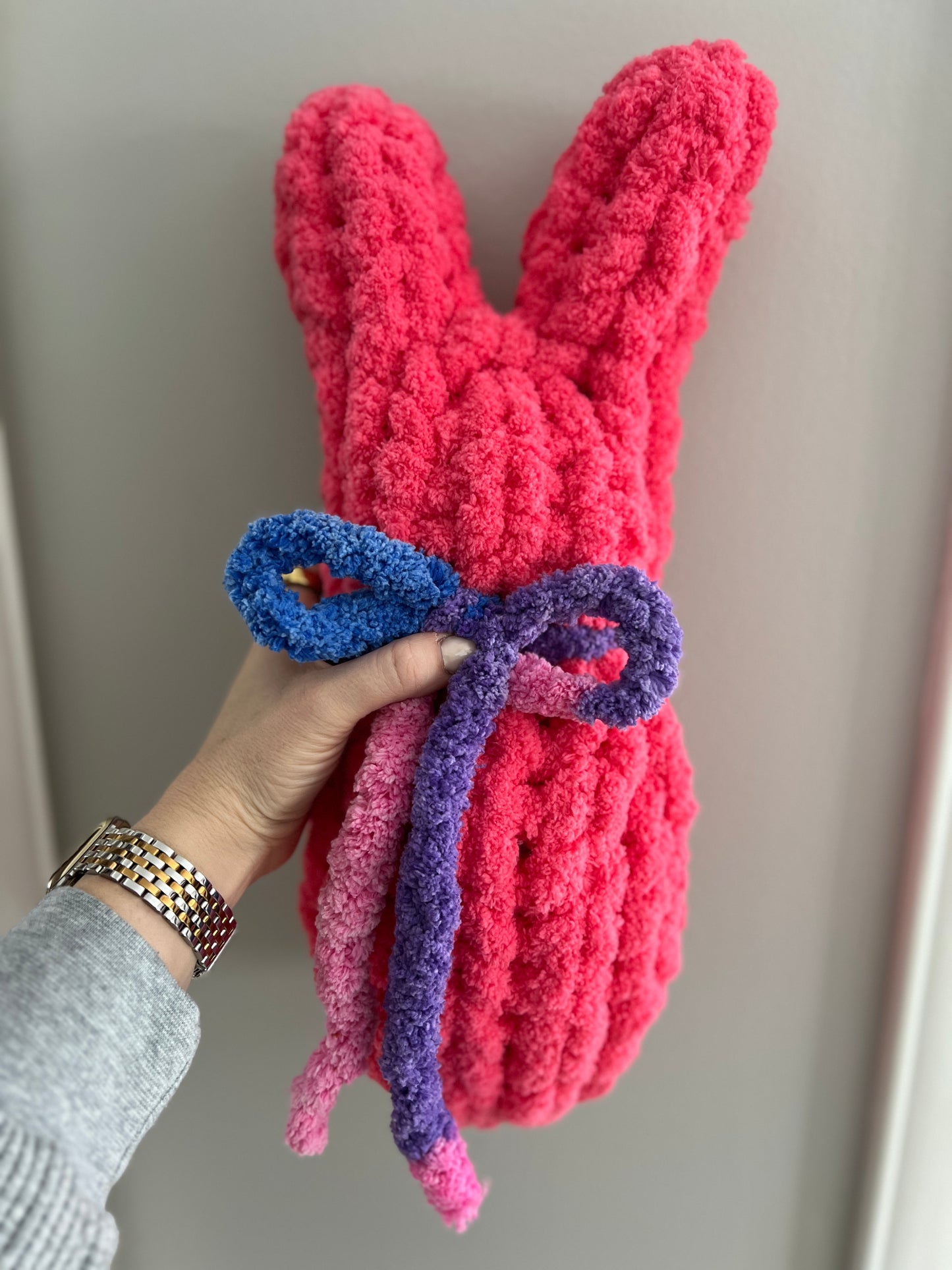 Hand Knit Peep Tutorial and Kit | Chunky Knit Peep Bunny | Chunky Knit Bunny