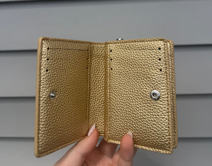 Self Finishing Zipper Snap Wallet