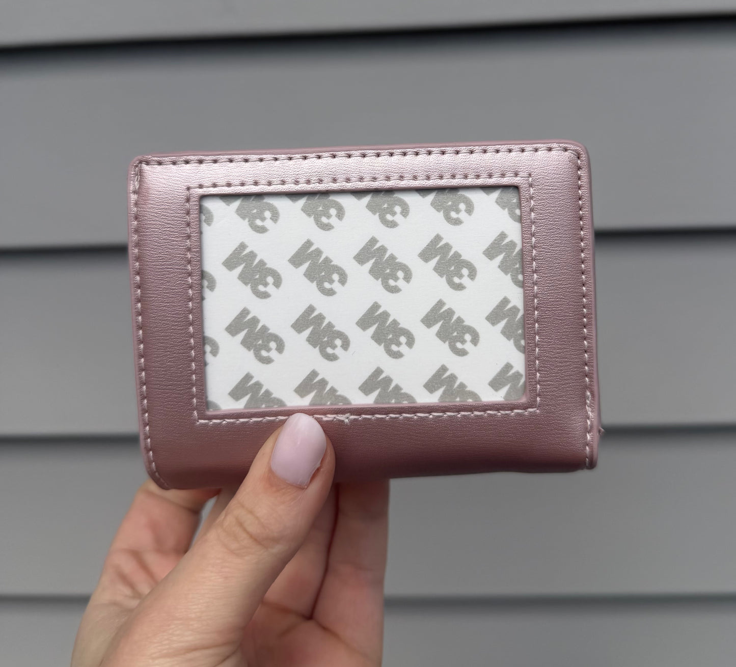 Self Finishing Zipper Snap Wallet